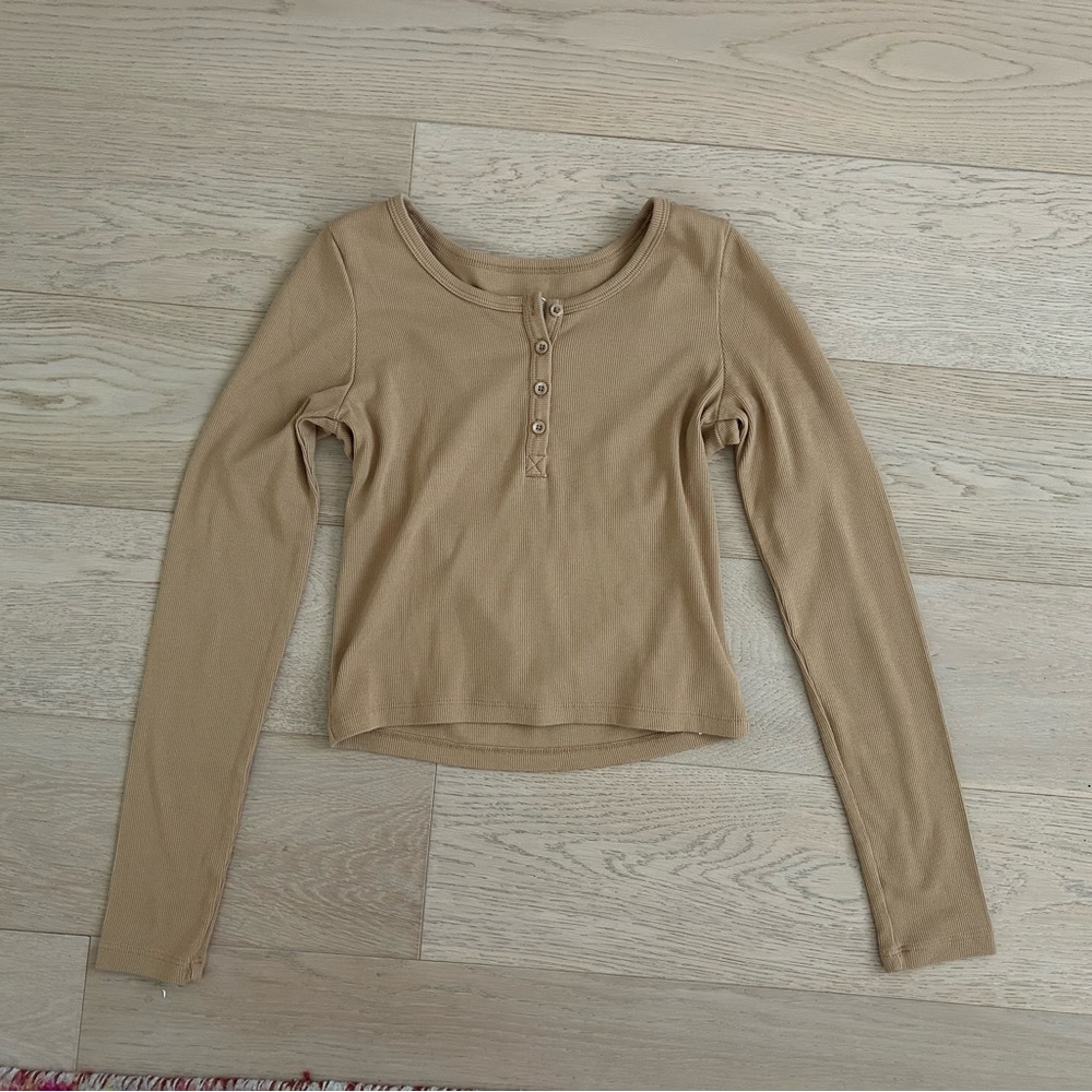 GAP Tan Long Sleeve Polo Crop Shirt